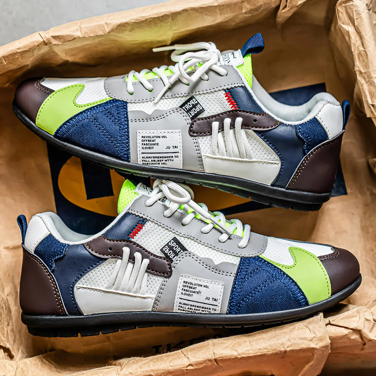 Atlas Racer Sneakers